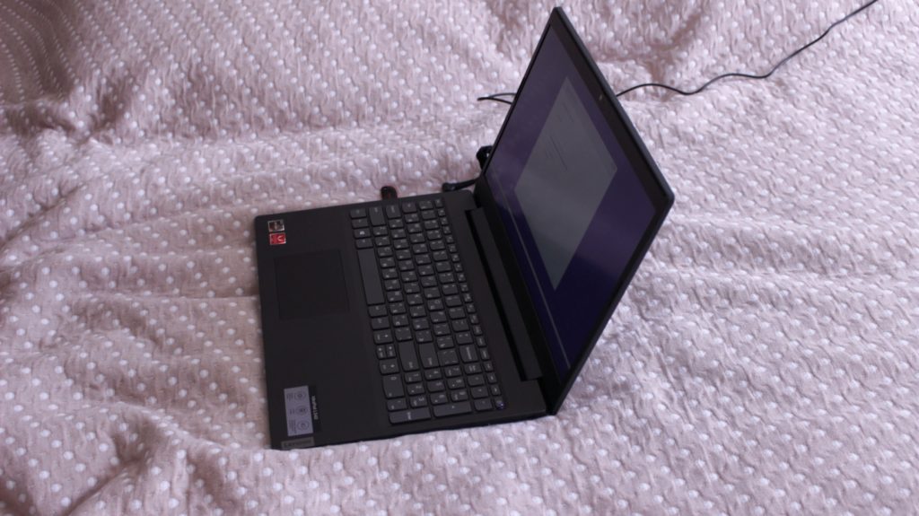 Lenovo IdeaPad L340-15API Notebook Image 16