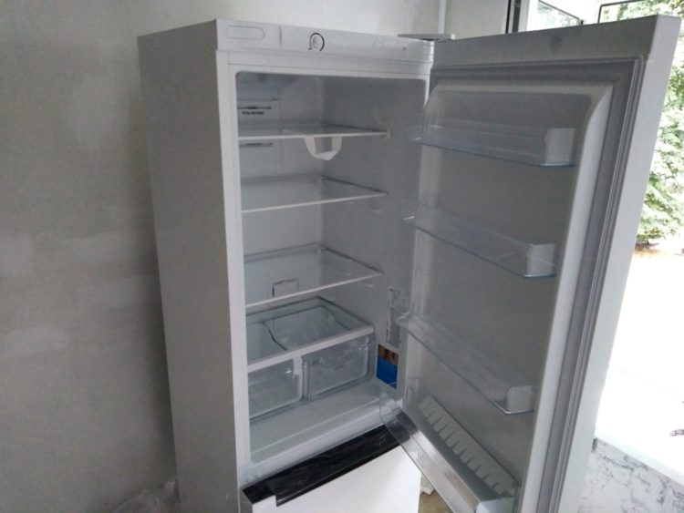 Indesit DF 4180 W Refrigerator, image 3