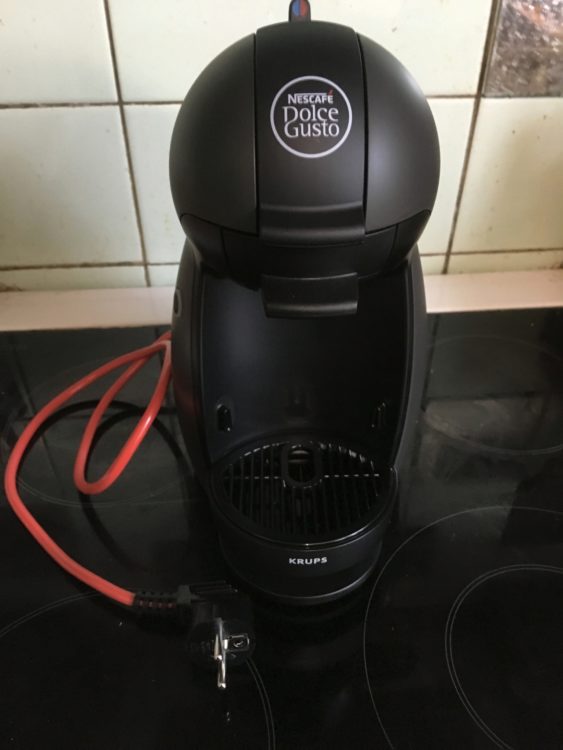 Krups KP100B10 Dolce Gusto Coffee Machine, image 1