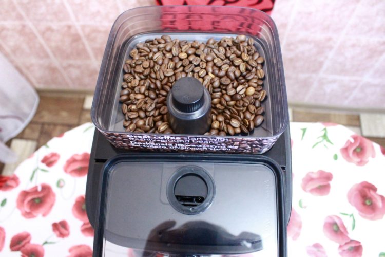 Coffee machine PHILIPS Grind & Brew HD7767/00, image 3