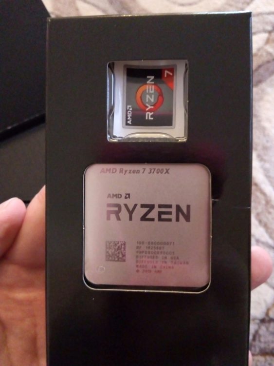 AMD Ryzen 7 3700X AM4 BOX image 2