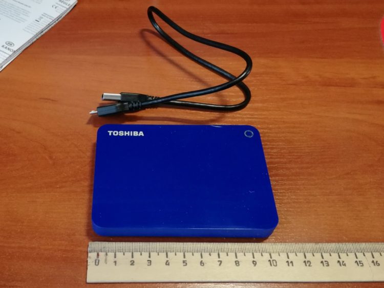 External HDD Toshiba Canvio Advance 2.0TB USB 3.0 BLUE image 2