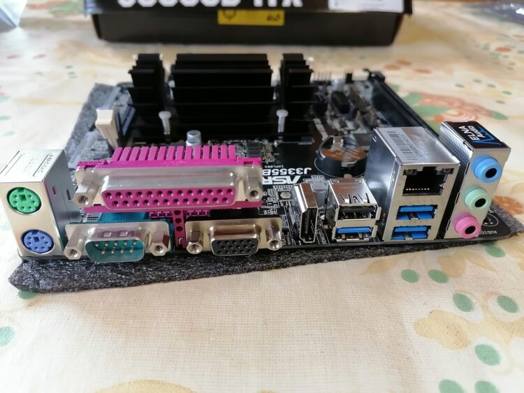 Motherboard ASRock J3355B-ITX, image 3