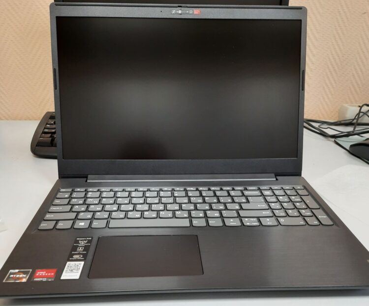 Lenovo IdeaPad L340-15API Laptop image 1